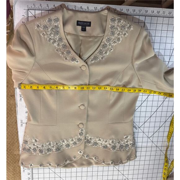 John Meyer Gorgeous Beaded Floral Design Button Up Dressy Formal Jacket Women 14 - Picture 9 of 9